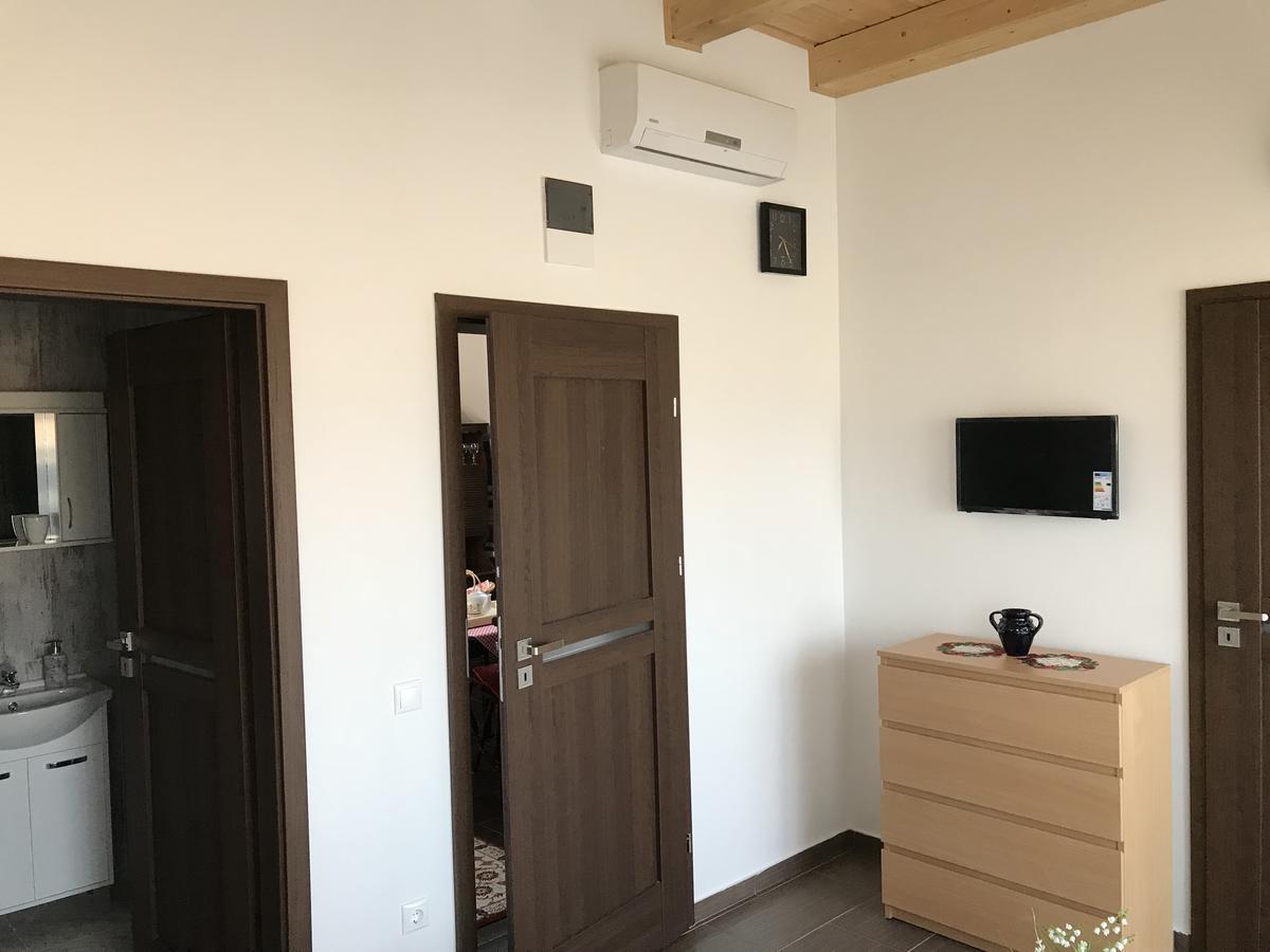 Gyori Vendeghaz Hotel Demjen Ngoại thất bức ảnh