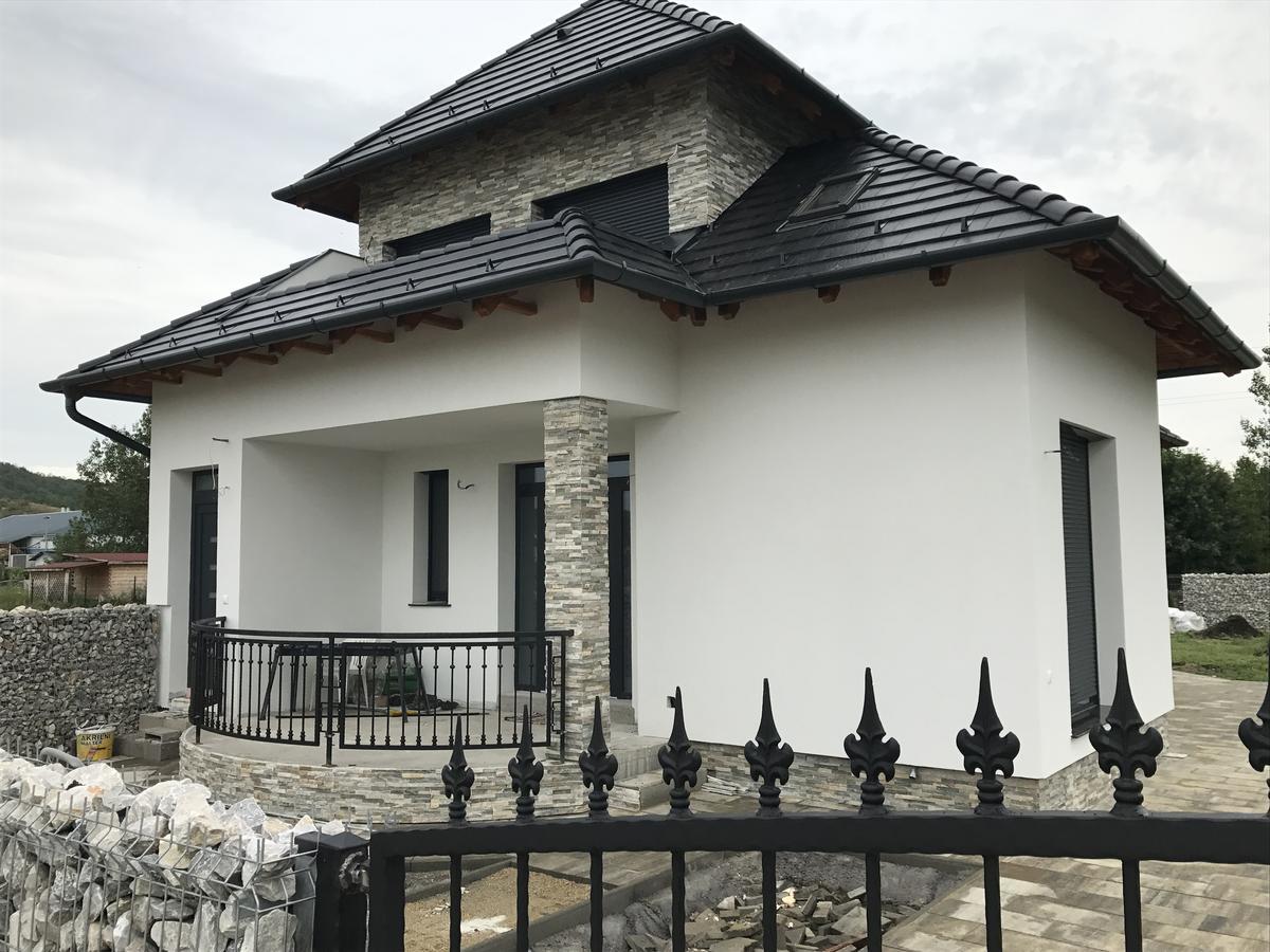 Gyori Vendeghaz Hotel Demjen Ngoại thất bức ảnh